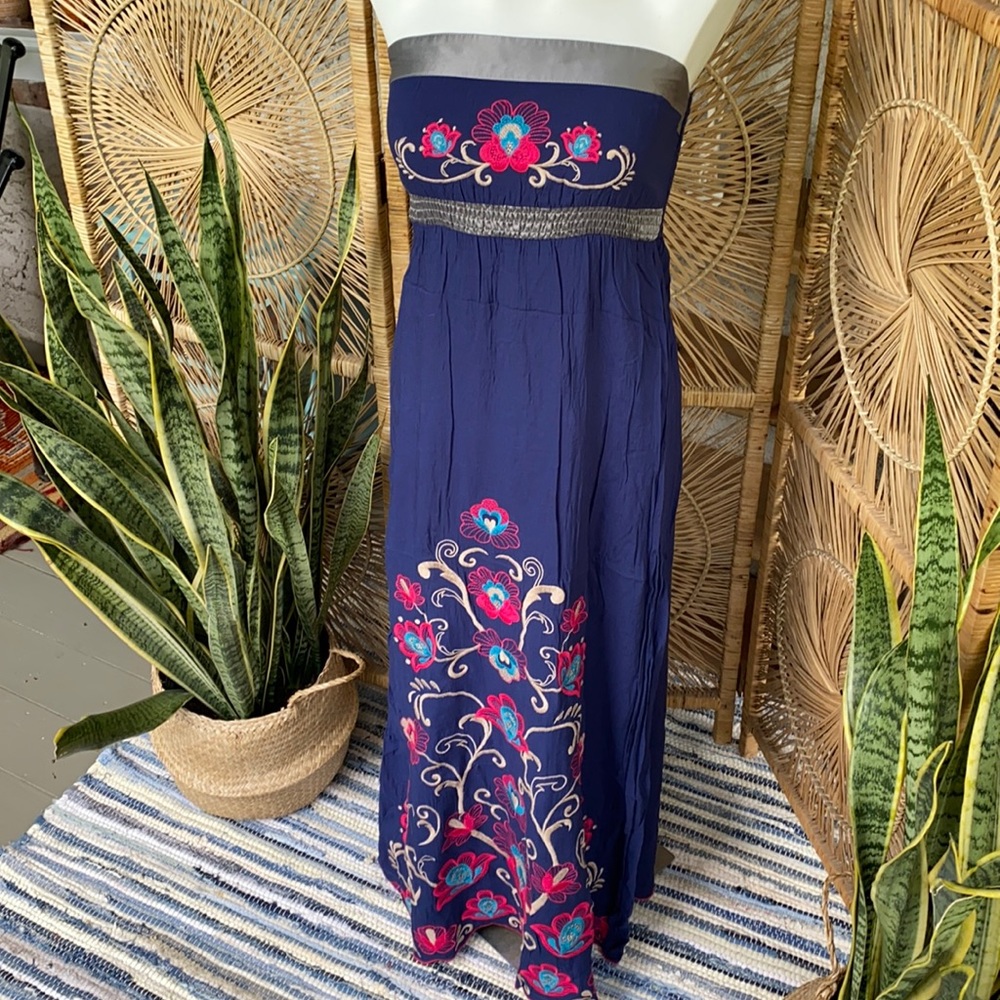 Embroidered Floral Boho Maxi Dress
